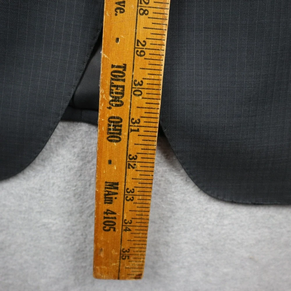 Peter Millar Wool Blazer Mens 44T Gray Herringbone 2-Button Wool Suit Jacket